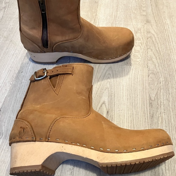 Like new. Sandgrens New York Low Clog Wooden Boots Size 40. Minor scuffs. - Picture 6 of 10